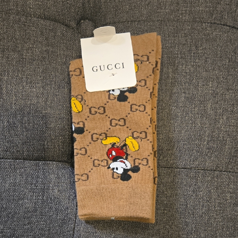 Gucci "LOGO" Tan Socks with Mickey Mouse Design